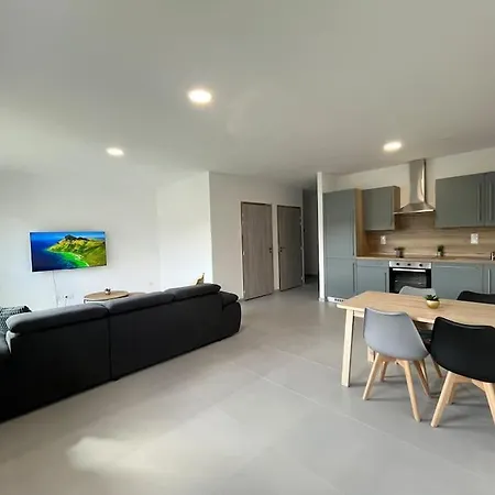 Apartamento T3 Neuf Avec Parking A 20 Min De Lyon Simandres Exterior foto